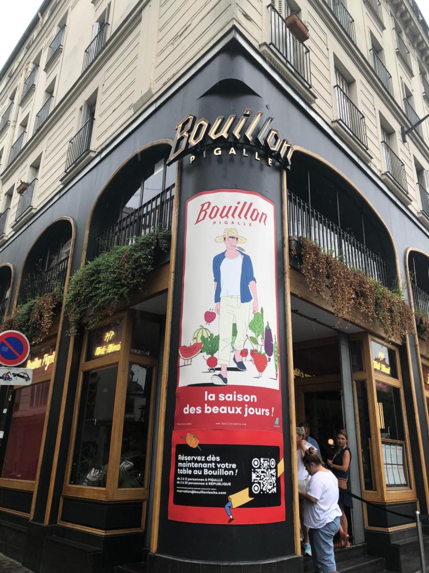 Studio Pigalle De 25 M2 - 2 Lits Simples Type Gigogne Pour 2 Personnes - Coeur Touristique De Paris - 2 Minutes De La Station Metro Pigalle ,Petit Train Vers La Butte Montmartre-Cabarets Moulin Rouge,Chez Michou-Restaurants Bouillon Pigalle,Berliner ภายนอก รูปภาพ